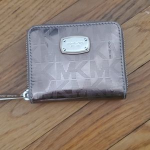 Wallet- authentic Michael Kors